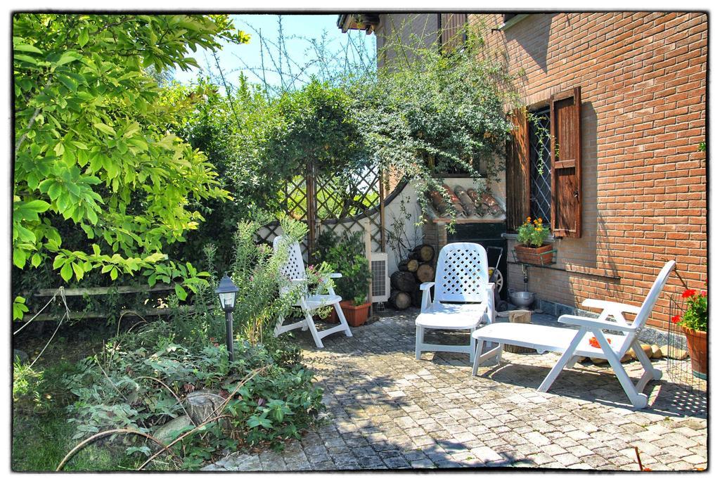 La Corte Del Macero Guest House Castelfranco Emilia Exterior photo